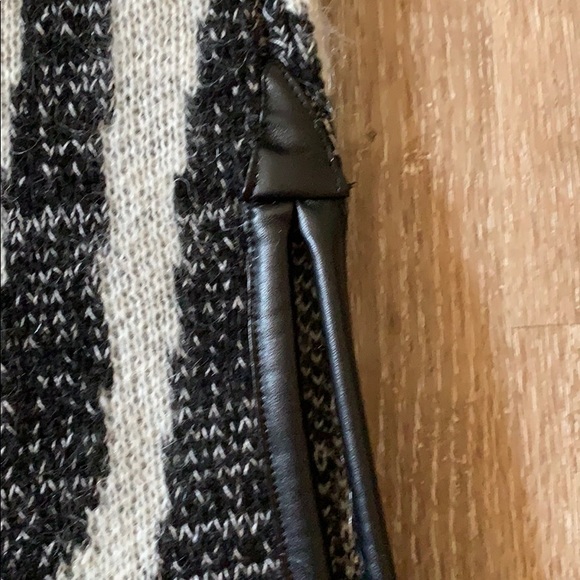 Minerals Jacquard Zip-Front Coats - Picture 4 of 8